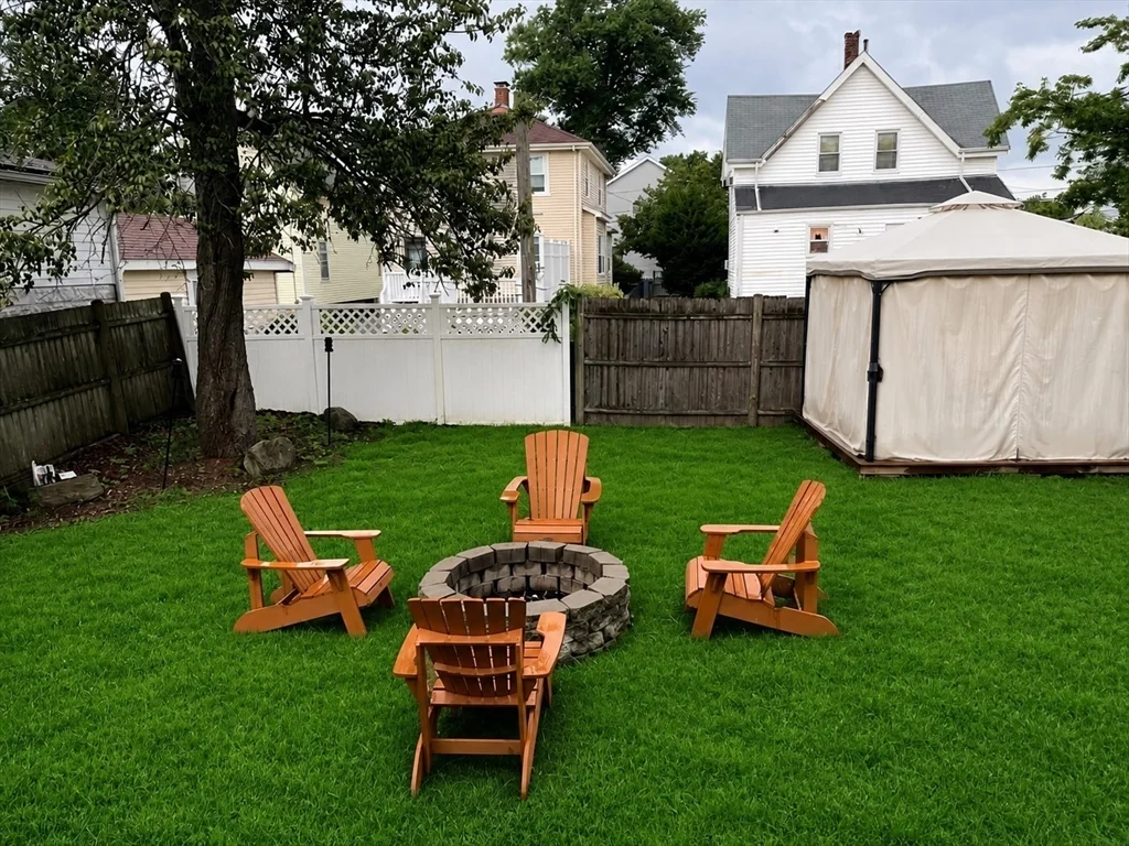 1 bed, 1 bath apartment for rent at 64 Germain Ave Unit 1, West Quincy — photo 3 of 8