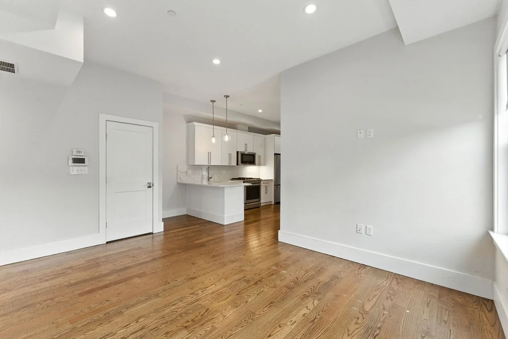 2 bed, 1 bath apartment for rent at 64 Gove St Unit 1, East Boston — photo 6 of 24