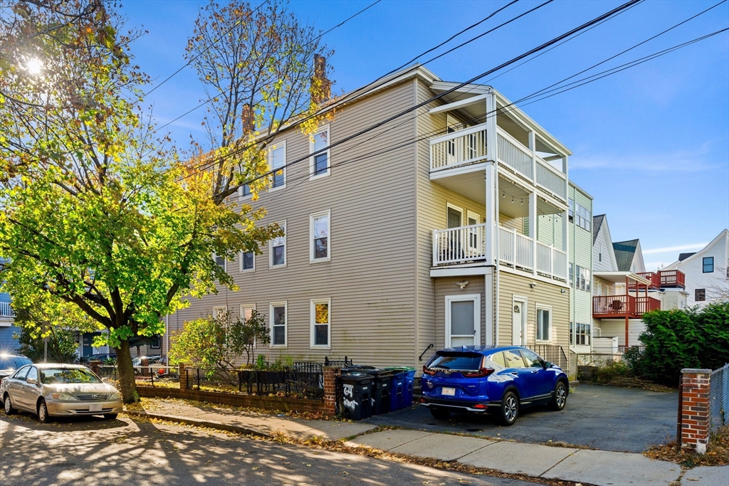 2 bed, 1 bath apartment for rent at 64 Grant St Unit 2, Somerville — photo 20 of 21
