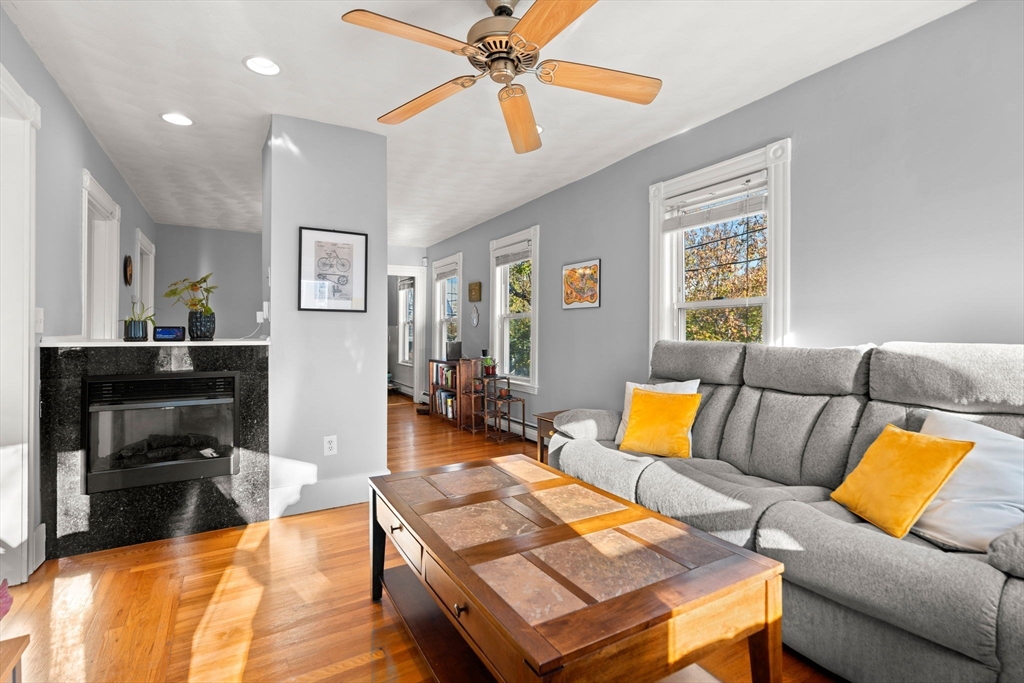 2 bed, 1 bath apartment for rent at 64 Grant St Unit 2, Somerville — photo 3 of 21