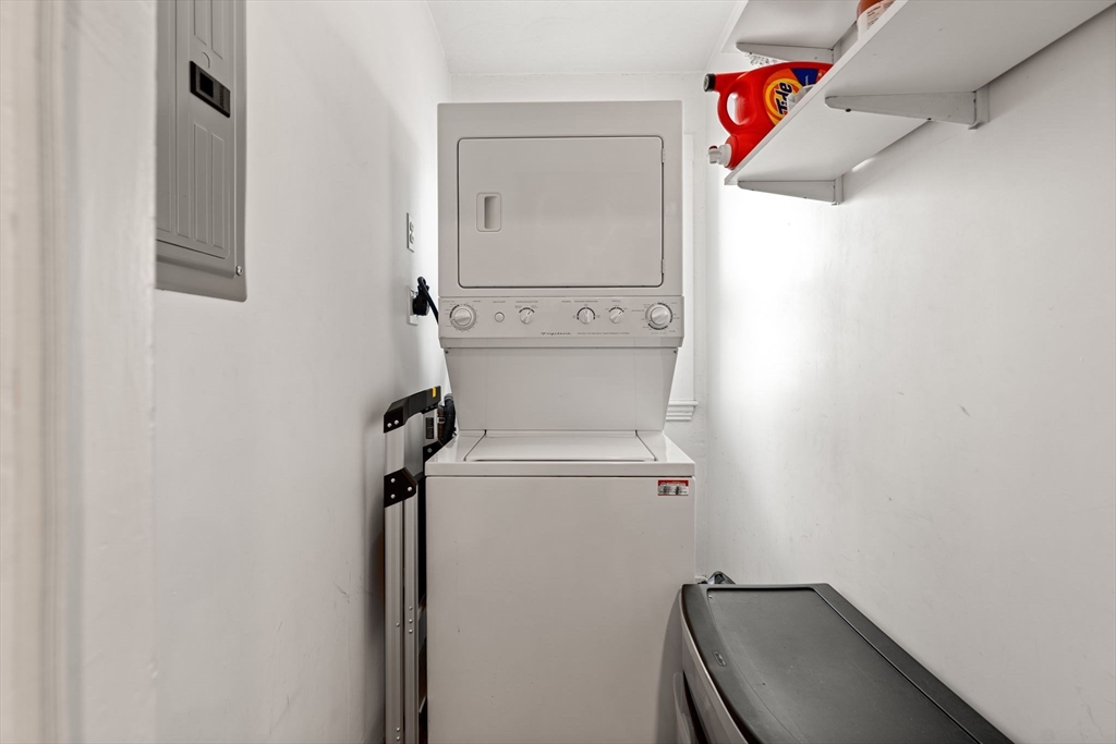 2 bed, 1 bath apartment for rent at 64 Grant St Unit 2, Somerville — photo 18 of 21
