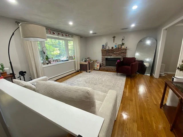 3 bed, 2 bath apartment for rent at 64 Haverhill St, Reading — photo 22 of 38