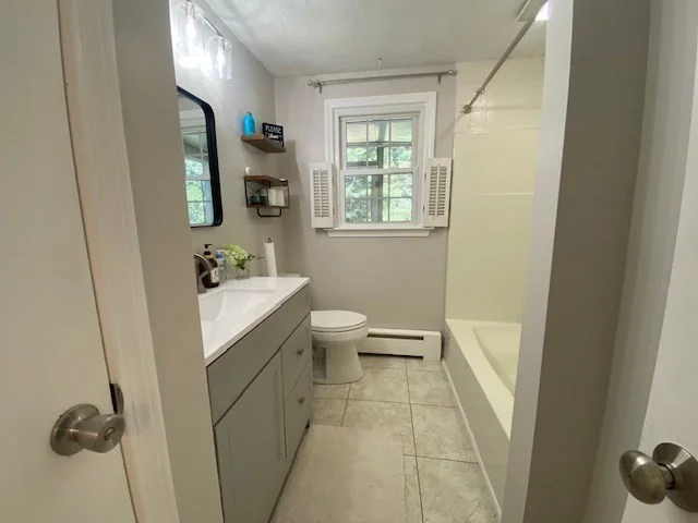 3 bed, 2 bath apartment for rent at 64 Haverhill St, Reading — photo 11 of 38