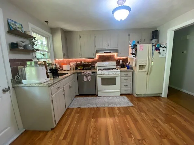 3 bed, 2 bath apartment for rent at 64 Haverhill St, Reading — photo 5 of 38