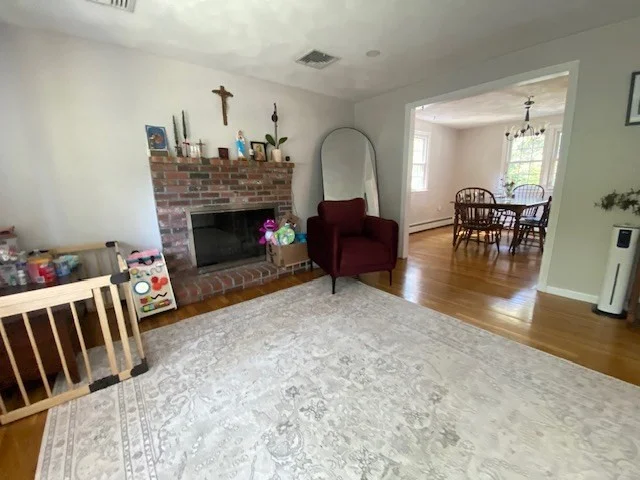 3 bed, 2 bath apartment for rent at 64 Haverhill St, Reading — photo 9 of 38
