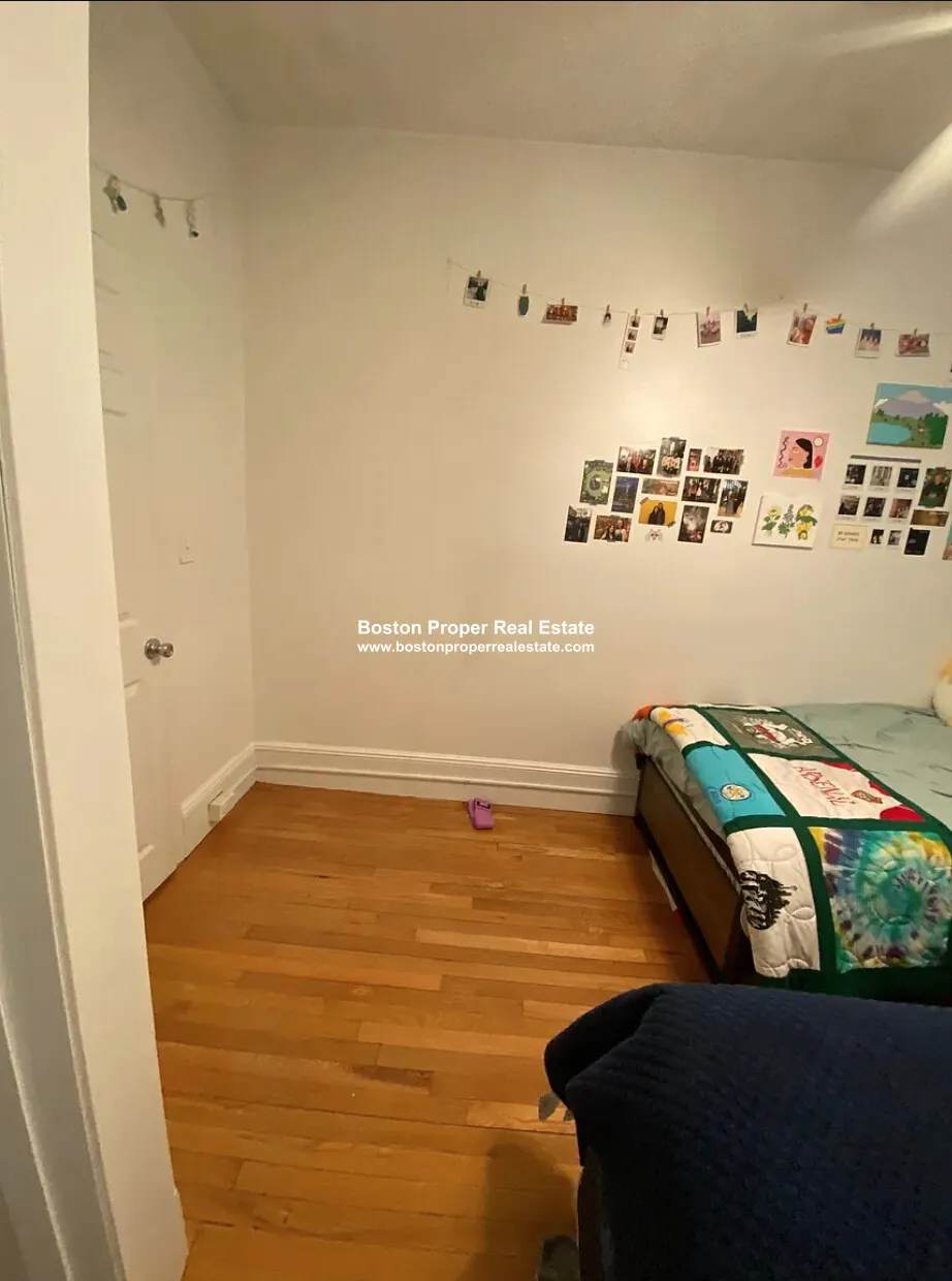 2 bed, 1 bath apartment for rent at 64 Hemenway St Unit 11, Fenway — photo 5 of 10