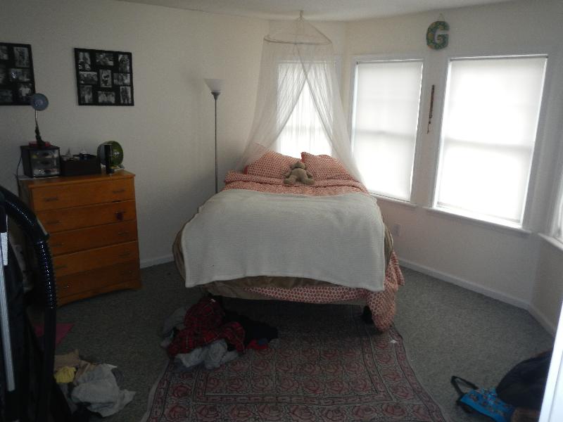 4 bed, 1.5 bath apartment for rent at 64 Hillside St Unit 1, Mission Hill — photo 7 of 11