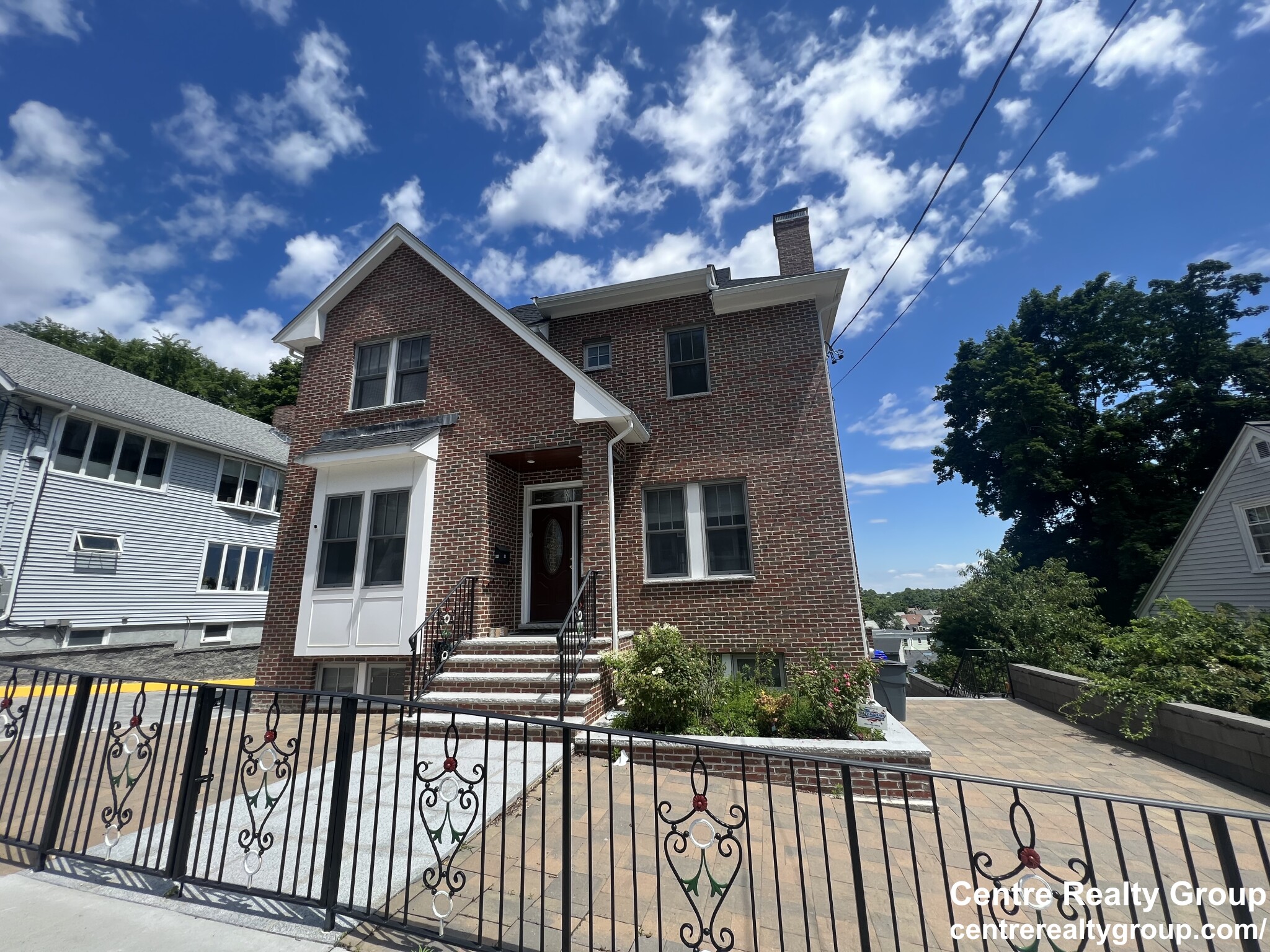 4 bed, 2.5 bath apartment for rent at 64 Langley Rd, Brighton — photo 2 of 30