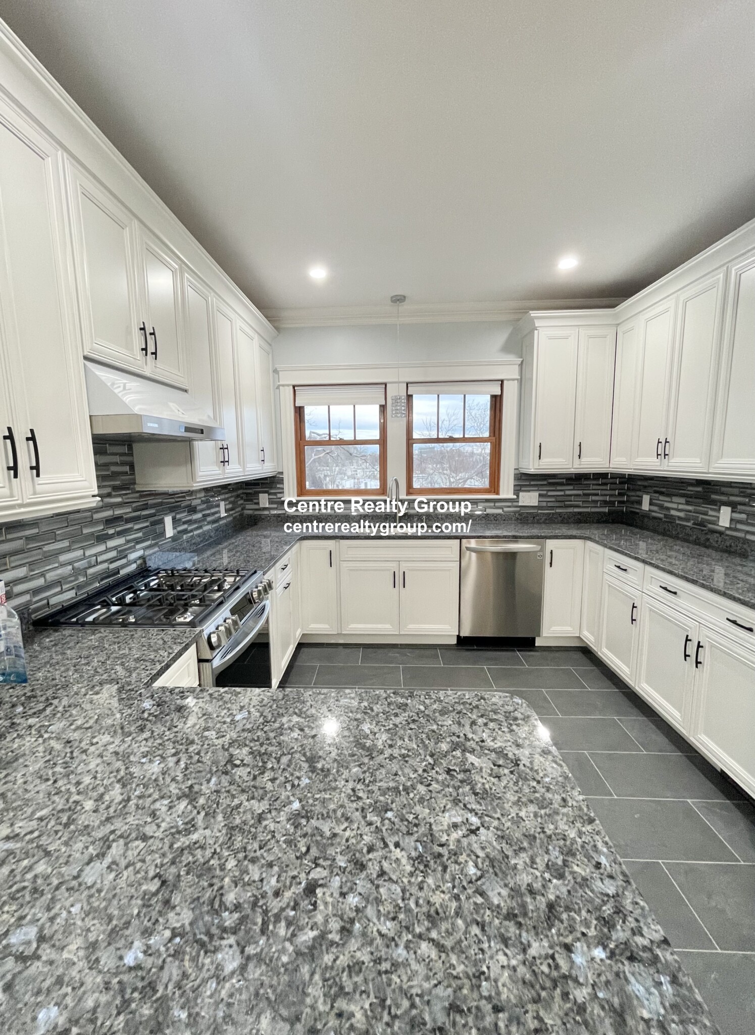 4 bed, 2.5 bath apartment for rent at 64 Langley Rd Unit Single family house, Brighton — photo 8 of 30