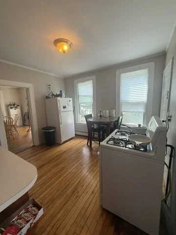 2 bed, 1 bath apartment for rent at 64 Linwood Unit 1, Melrose — photo 5 of 21