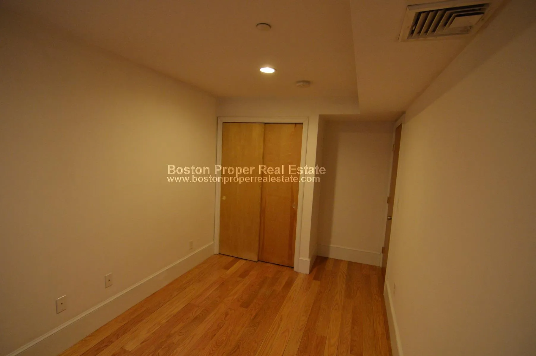 3 bed, 1 bath apartment for rent at 64 Louis Prang St Unit 1, Longwood — photo 4 of 11