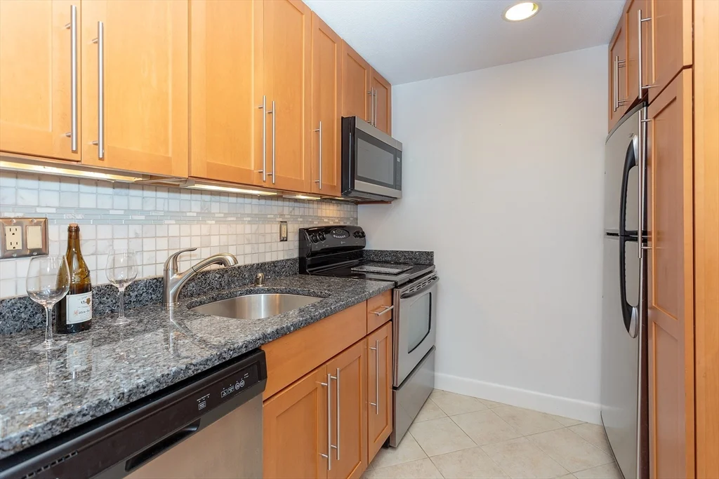 2 bed, 1 bath apartment for rent at 64 Main St Unit 52B, Stoneham — photo 7 of 17
