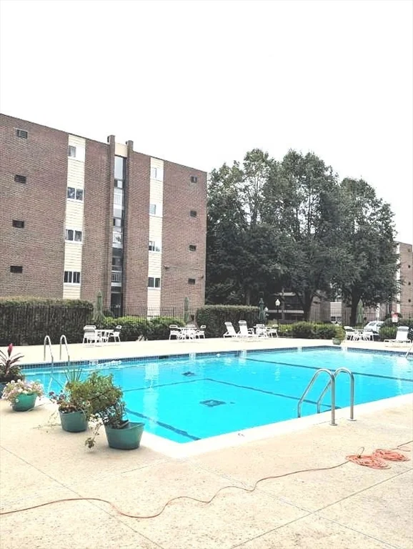 2 bed, 1 bath apartment for rent at 64 Main St Unit 52B, Stoneham — photo 17 of 17