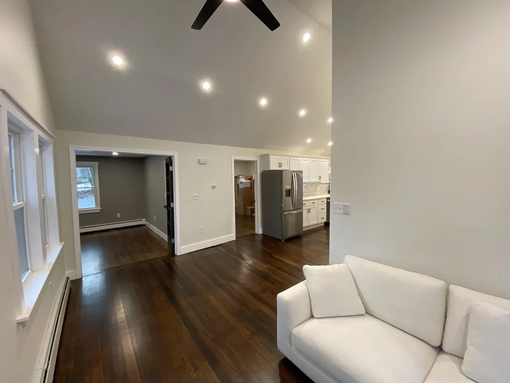 2 bed, 1 bath apartment for rent at 64 Manning St, Holden — photo 22 of 42