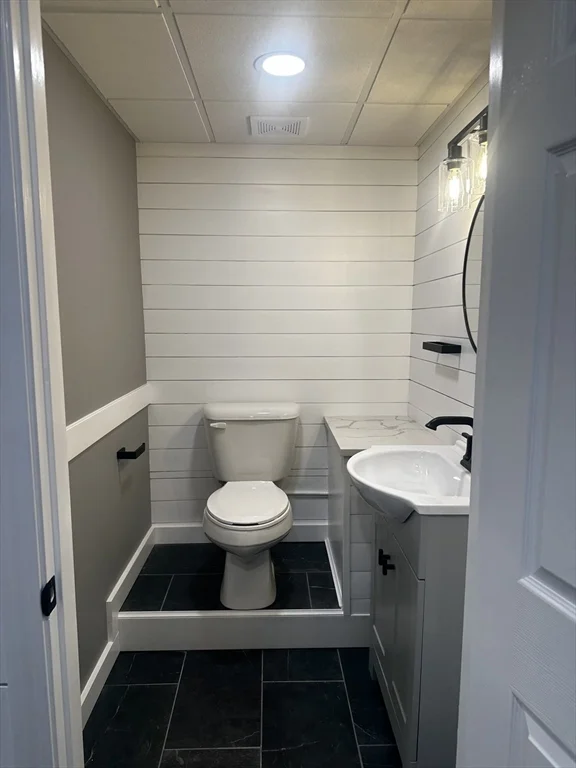 2 bed, 1 bath apartment for rent at 64 Manning St, Holden — photo 37 of 42