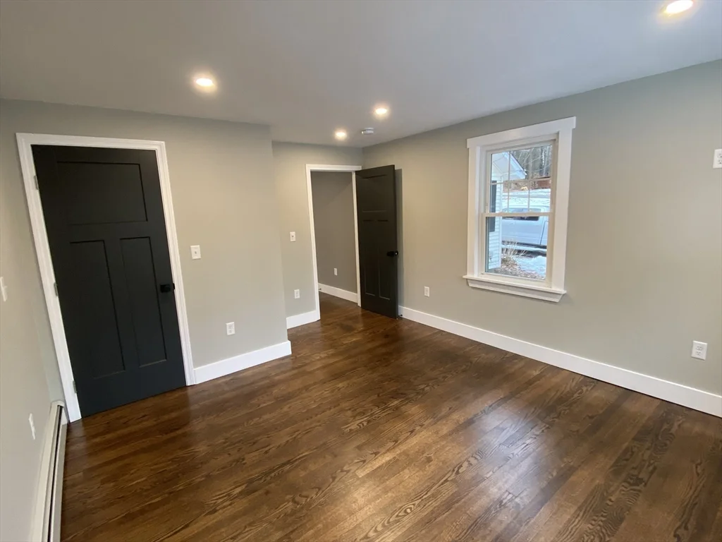 2 bed, 1 bath apartment for rent at 64 Manning St, Holden — photo 28 of 42