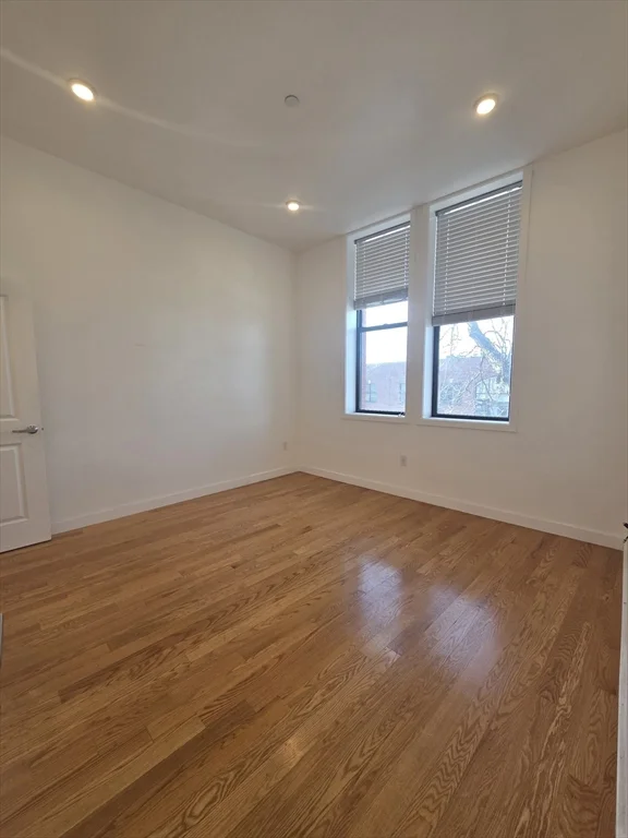 2 bed, 1 bath apartment for rent at 64 Market St Unit 203, Lynn — photo 6 of 8