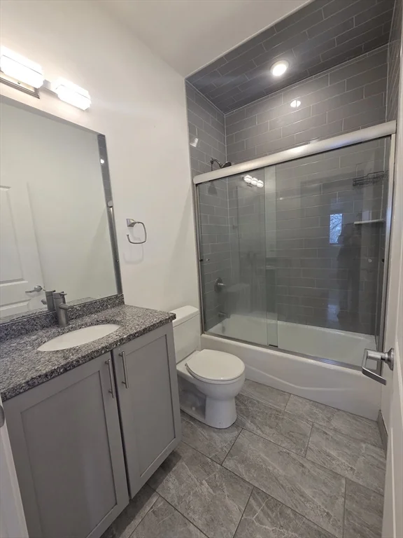 2 bed, 1 bath apartment for rent at 64 Market St Unit 203, Lynn — photo 7 of 8