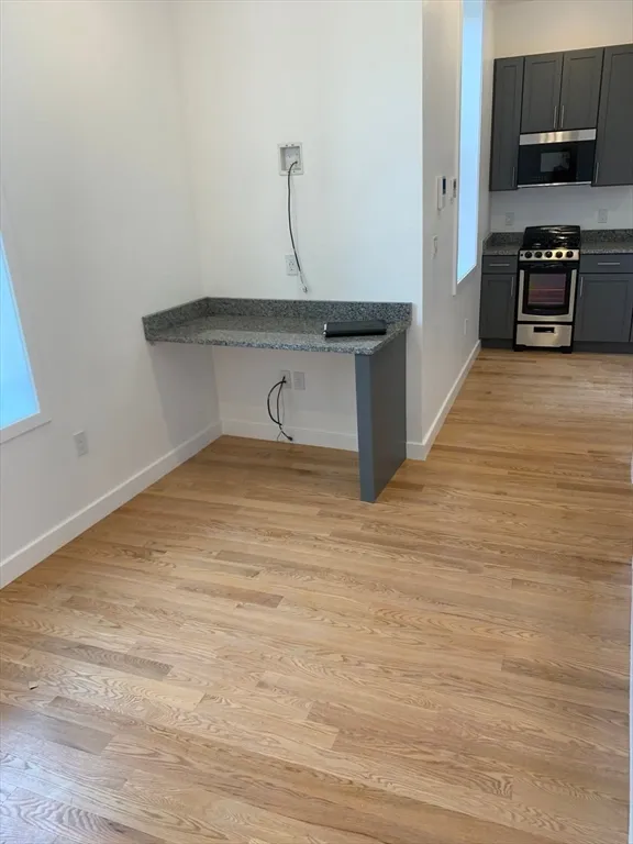 Studio bed, 1 bath apartment for rent at 64 Market St Unit 207, Lynn — photo 11 of 21