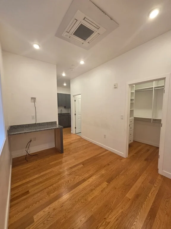 Studio bed, 1 bath apartment for rent at 64 Market St Unit 209, Lynn — photo 10 of 18