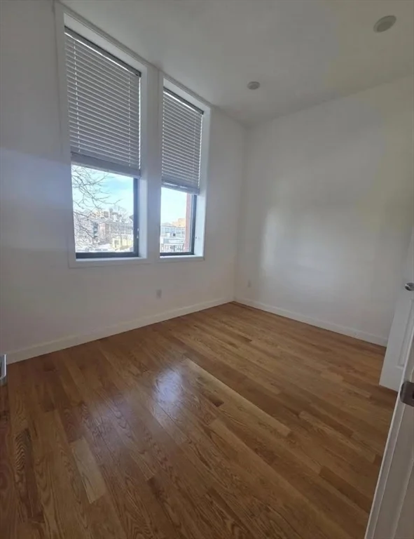 2 bed, 1 bath apartment for rent at 64 Market St Unit 303, Lynn — photo 2 of 14