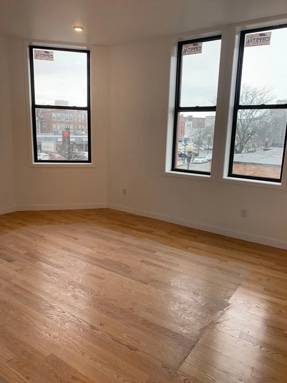 2 bed, 1 bath apartment for rent at 64 Market St Unit 303, Lynn — photo 4 of 18