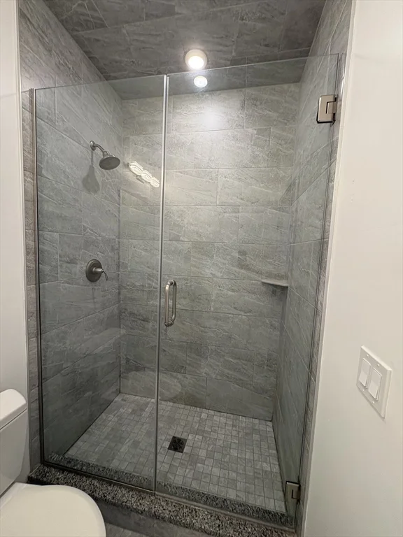 Studio bed, 1 bath apartment for rent at 64 Market St Unit 304, Lynn — photo 6 of 8
