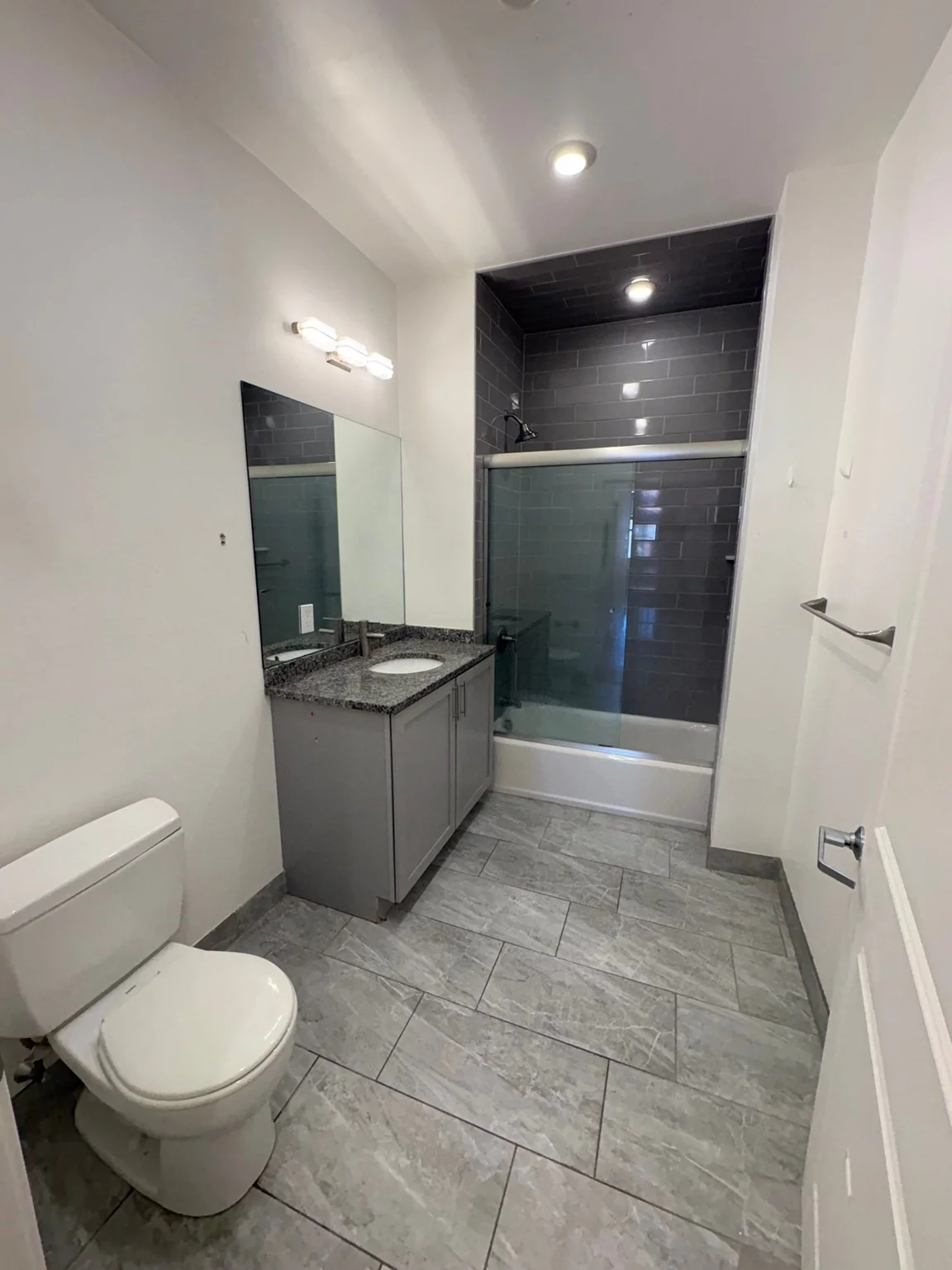 Studio bed, 1 bath apartment for rent at 64 Market St Unit 308, Lynn — photo 6 of 13