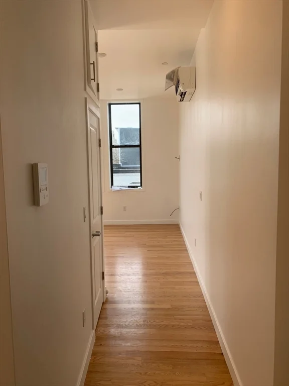 2 bed, 1 bath apartment for rent at 64 Market St Unit 401, Lynn — photo 2 of 14