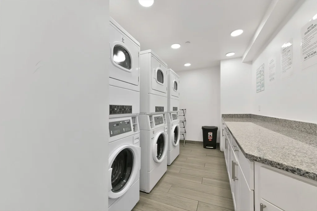 Studio bed, 1 bath apartment for rent at 64 Market St Unit 407, Lynn — photo 16 of 27