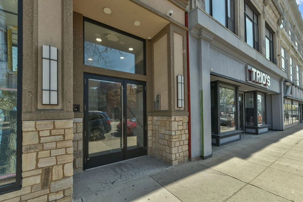 Studio bed, 1 bath apartment for rent at 64 Market St Unit 407, Lynn — photo 18 of 27