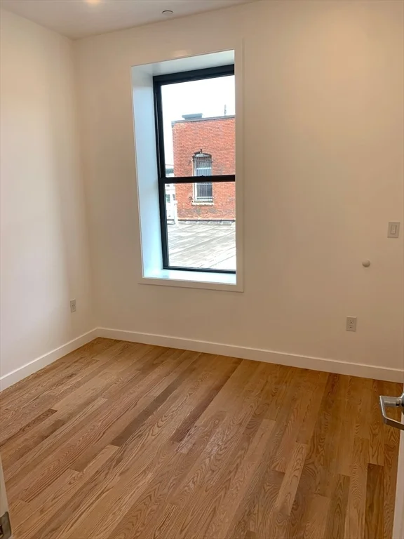 2 bed, 1 bath apartment for rent at 64 Market St Unit 501, Lynn — photo 4 of 6
