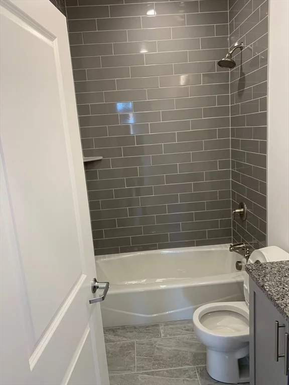 2 bed, 1 bath apartment for rent at 64 Market St Unit 501, Lynn — photo 6 of 6