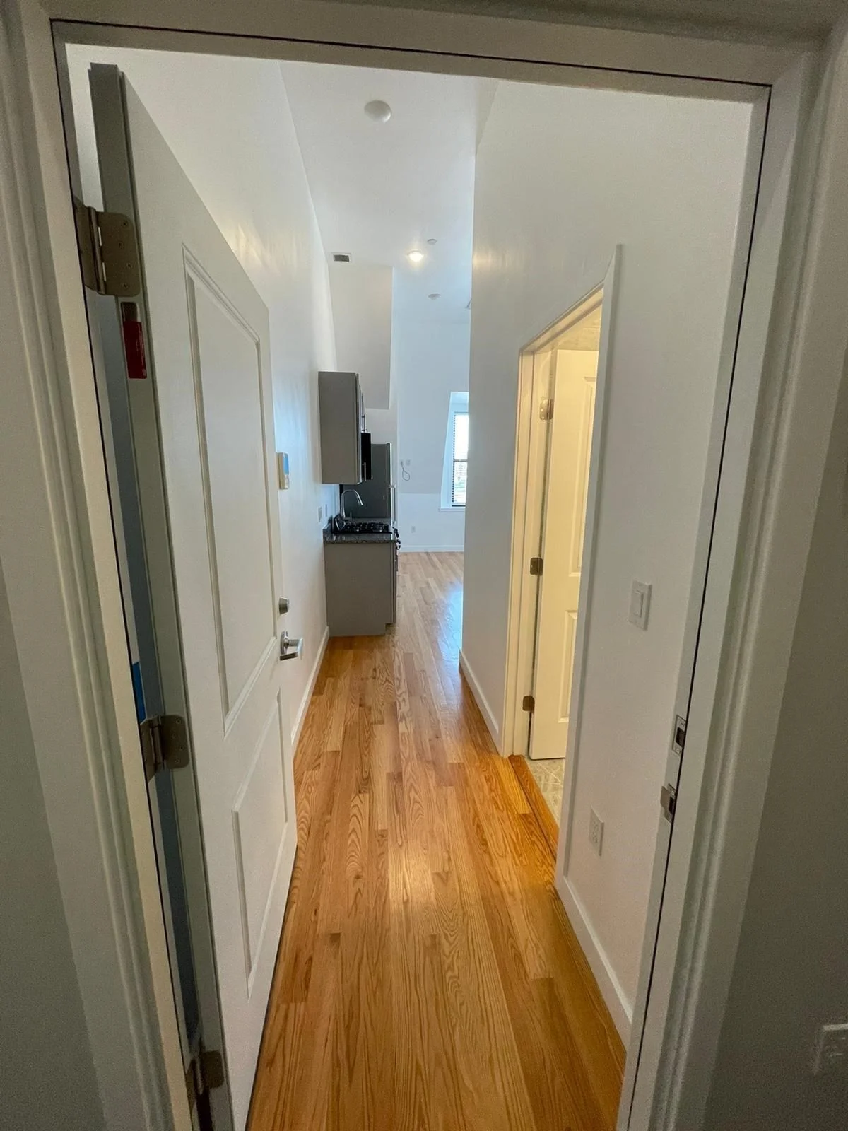Studio bed, 1 bath apartment for rent at 64 Market St Unit 505, Lynn — photo 9 of 11