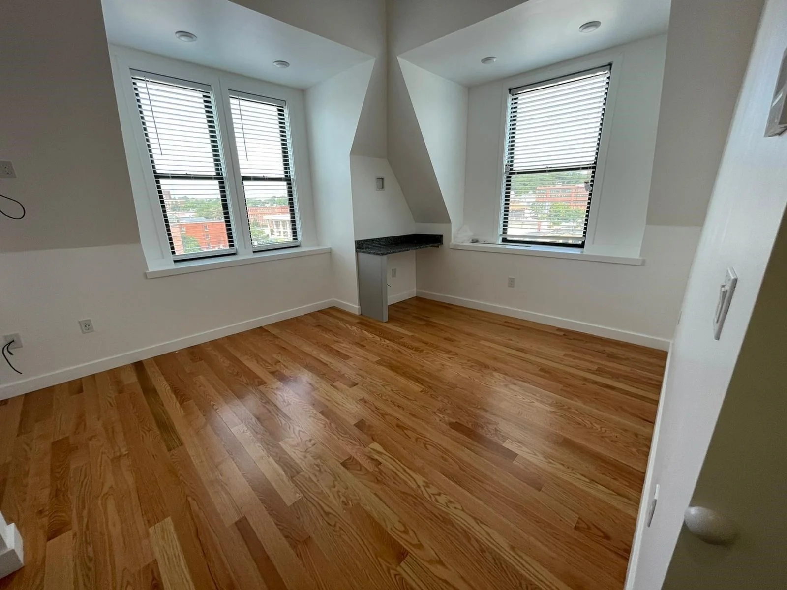 1 bed, 1 bath apartment for rent at 64 Market St Unit 505, Lynn