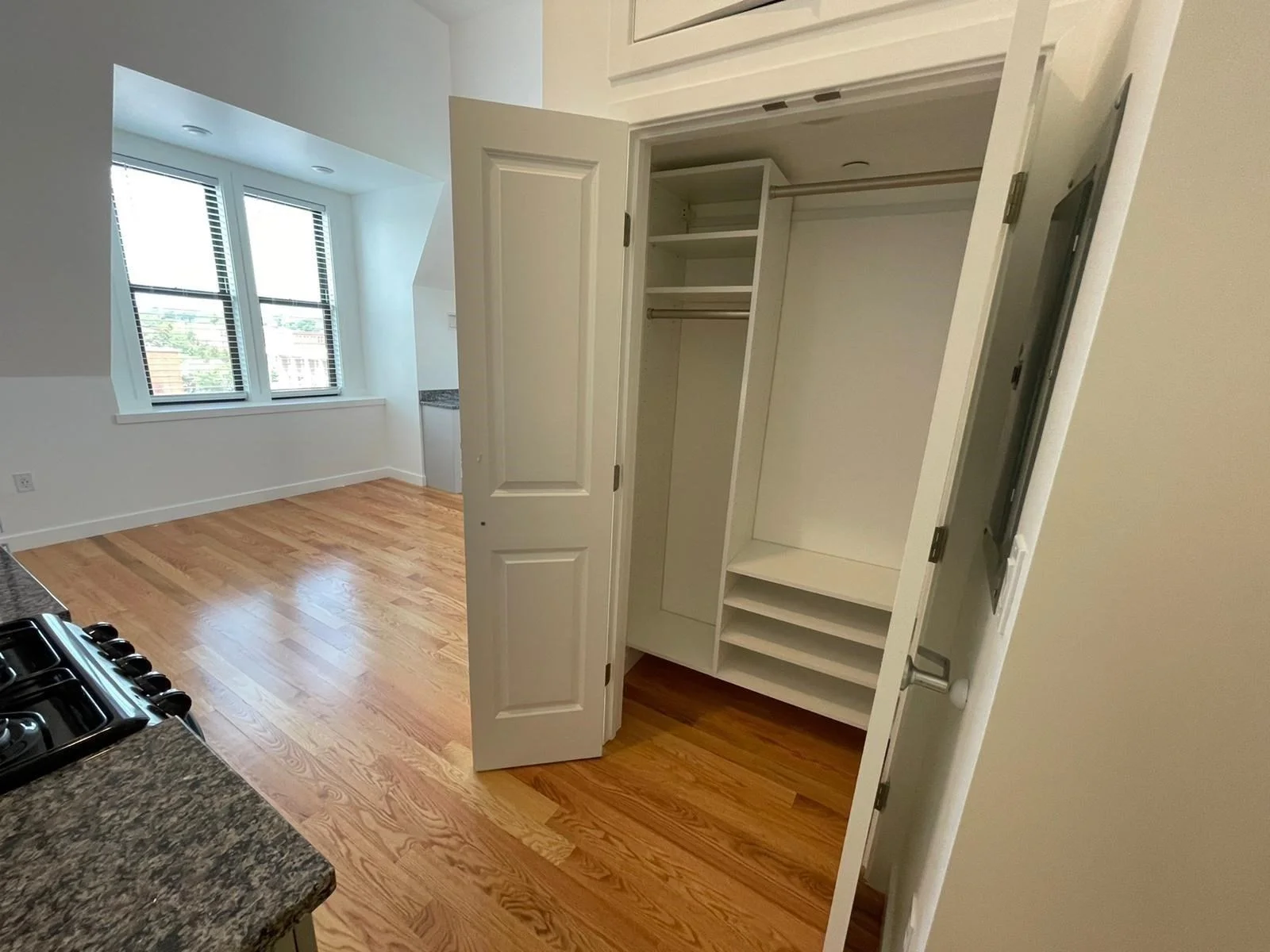 1 bed, 1 bath apartment for rent at 64 Market St Unit 505, Lynn — photo 5 of 8