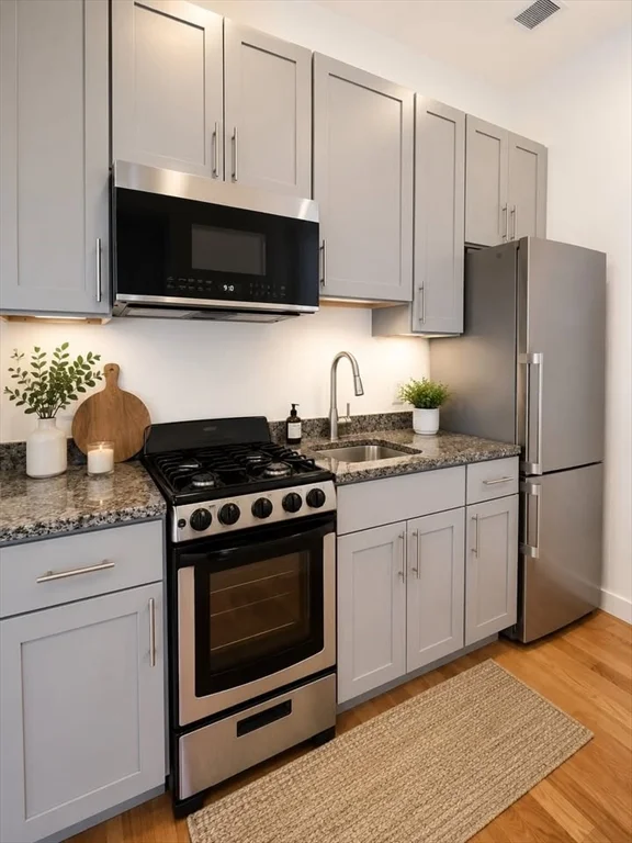Studio bed, 1 bath apartment for rent at 64 Market St Unit 608, Lynn — photo 3 of 11