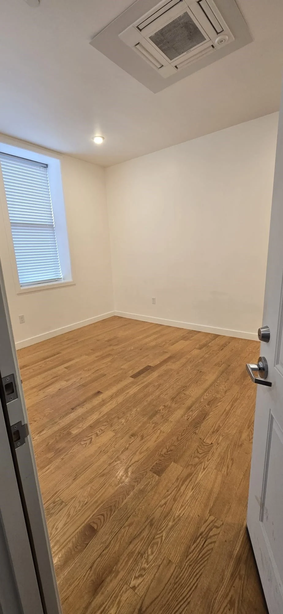 2 bed, 1 bath apartment for rent at 64 Market Unit 201, Lynn — photo 18 of 23