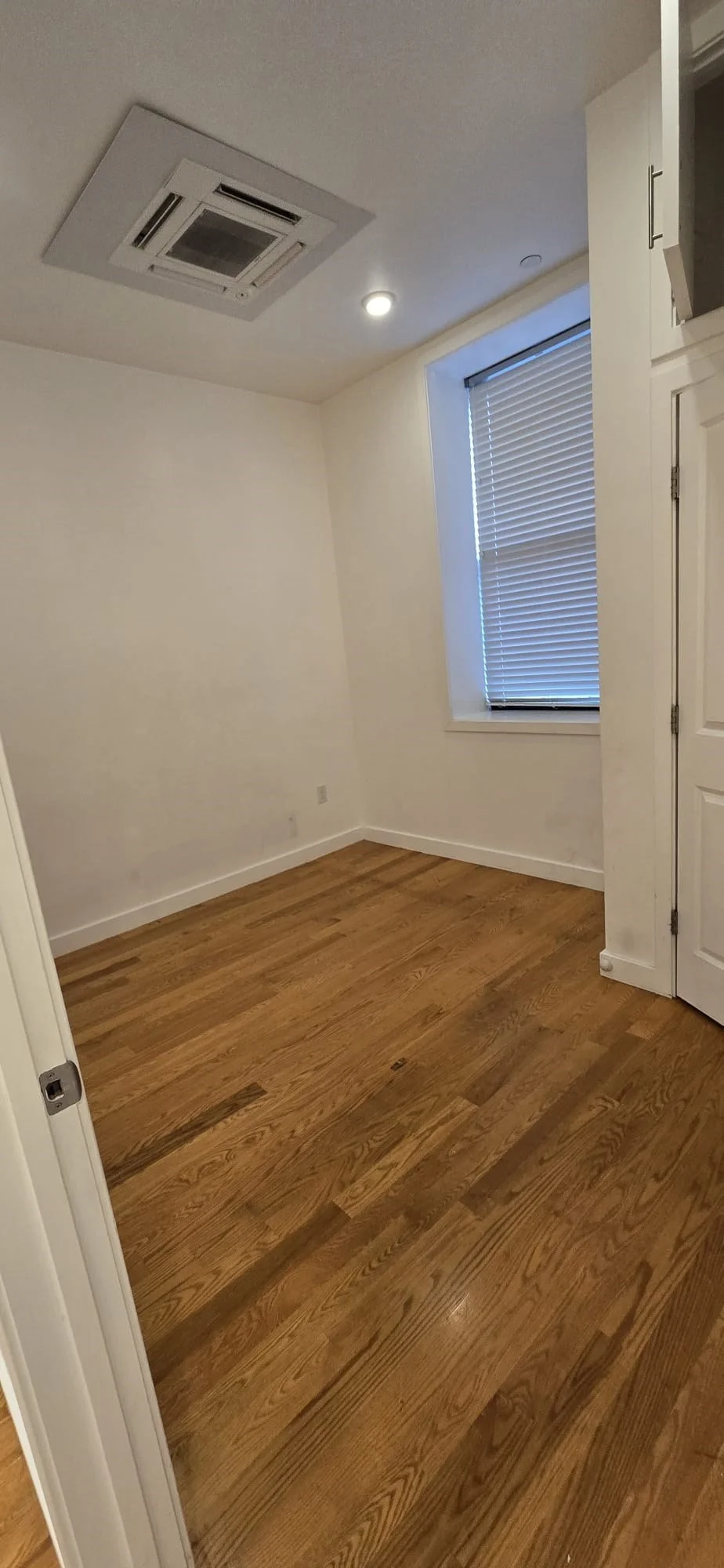 2 bed, 1 bath apartment for rent at 64 Market Unit 201, Lynn — photo 12 of 23