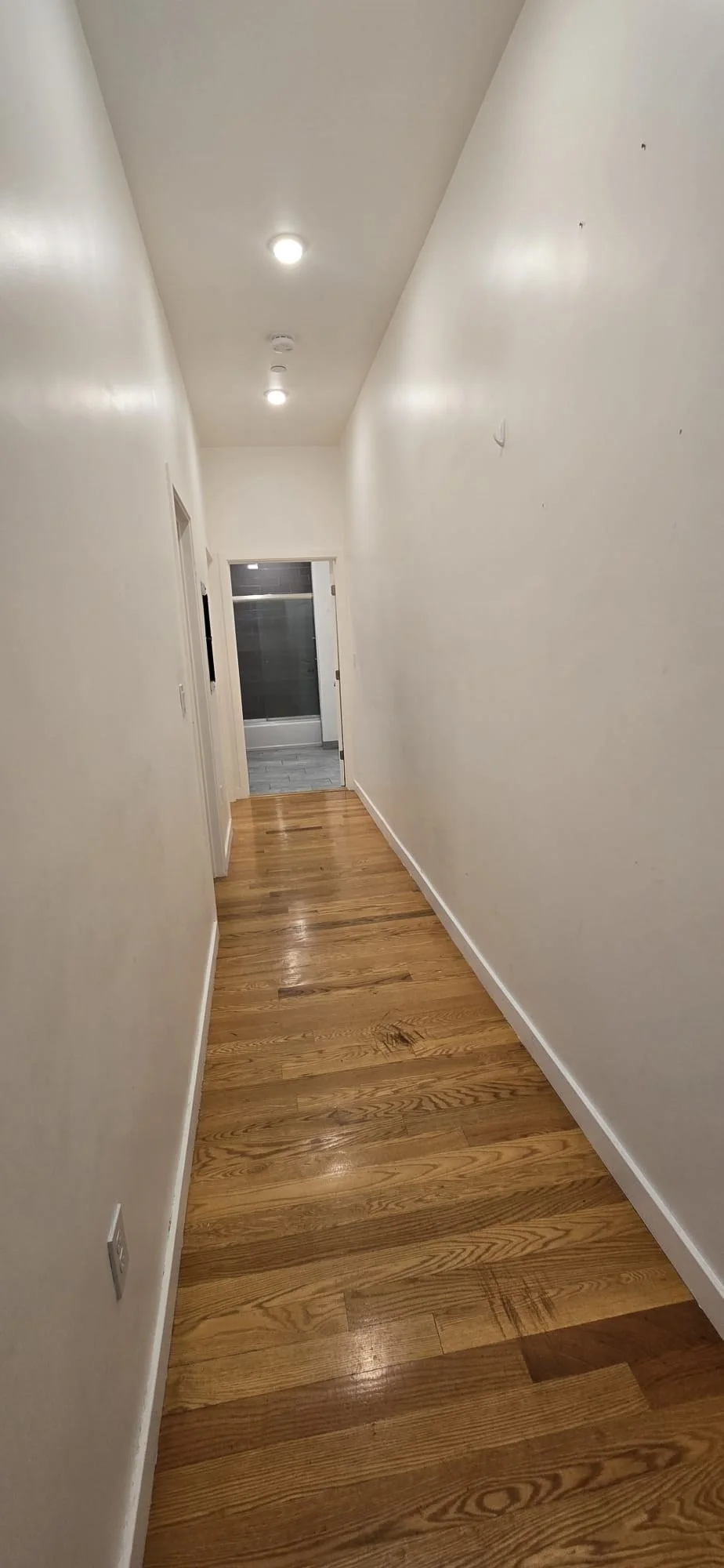 2 bed, 1 bath apartment for rent at 64 Market Unit 201, Lynn — photo 13 of 23