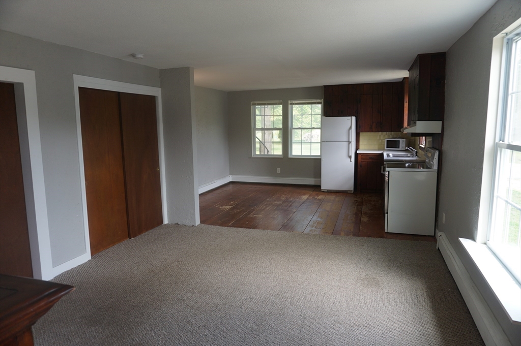 1 bed, 1 bath apartment for rent at 64 Mill St Unit 2, Pepperell — photo 6 of 15