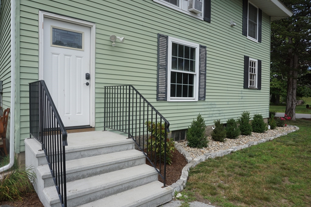 1 bed, 1 bath apartment for rent at 64 Mill St Unit 2, Pepperell — photo 1 of 15