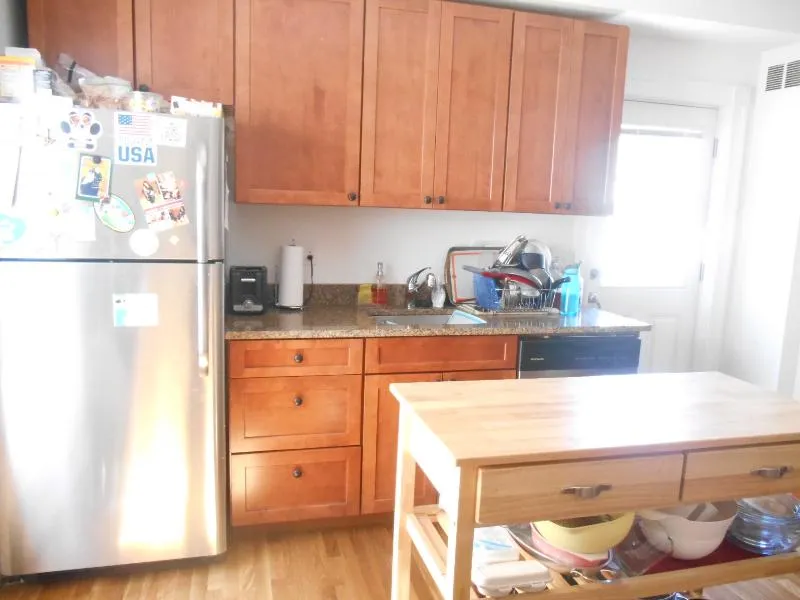 3 bed, 1 bath apartment for rent at 64 Murdock St Unit 2, Brighton — photo 2 of 24