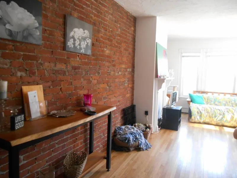3 bed, 1 bath apartment for rent at 64 Murdock St Unit 2, Brighton — photo 9 of 24