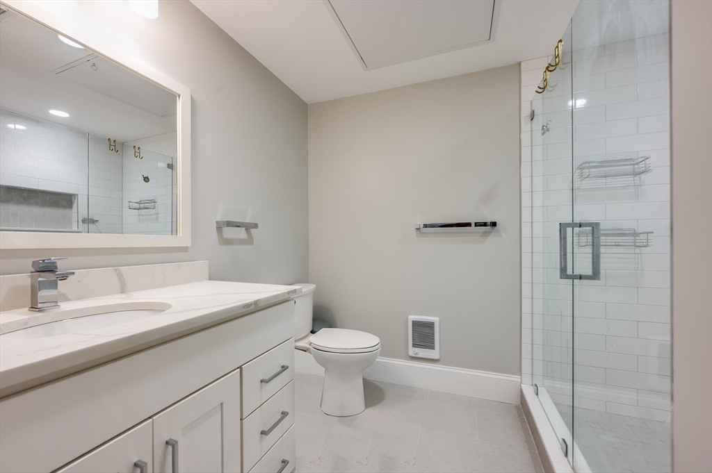 1 bed, 1 bath apartment for rent at 64 O St Unit C, Boston — photo 6 of 10