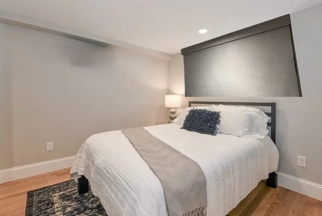2 bed, 1 bath apartment for rent at 64 O Unit 1, South Boston — photo 18 of 27