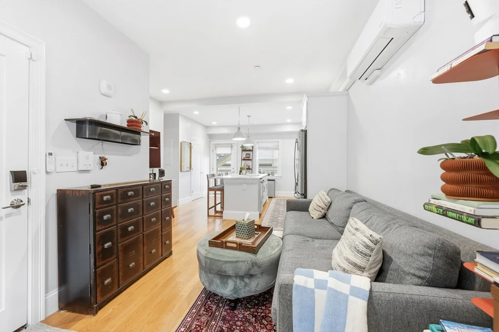 2 bed, 1 bath apartment for rent at 64 O Unit 1, South Boston — photo 9 of 27