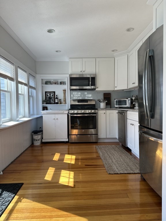 2 bed, 1 bath apartment for rent at 64 Oxford Ave Unit 64, Haverhill — photo 4 of 11