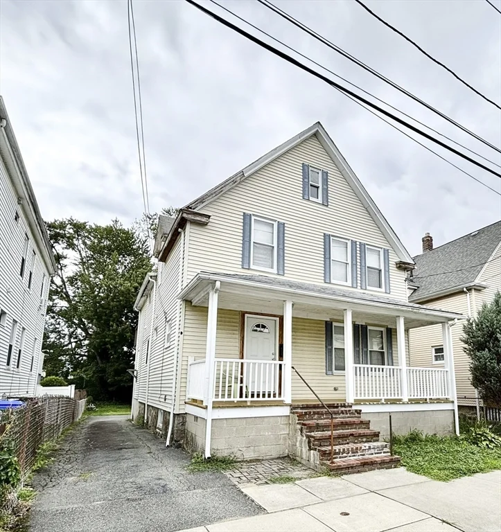2 bed, 1 bath apartment for rent at 64 Paris St Unit 1, Glenwood
