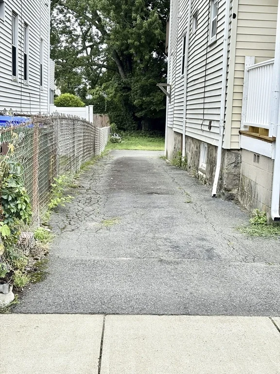 2 bed, 1 bath apartment for rent at 64 Paris St Unit 1, Glenwood — photo 11 of 11